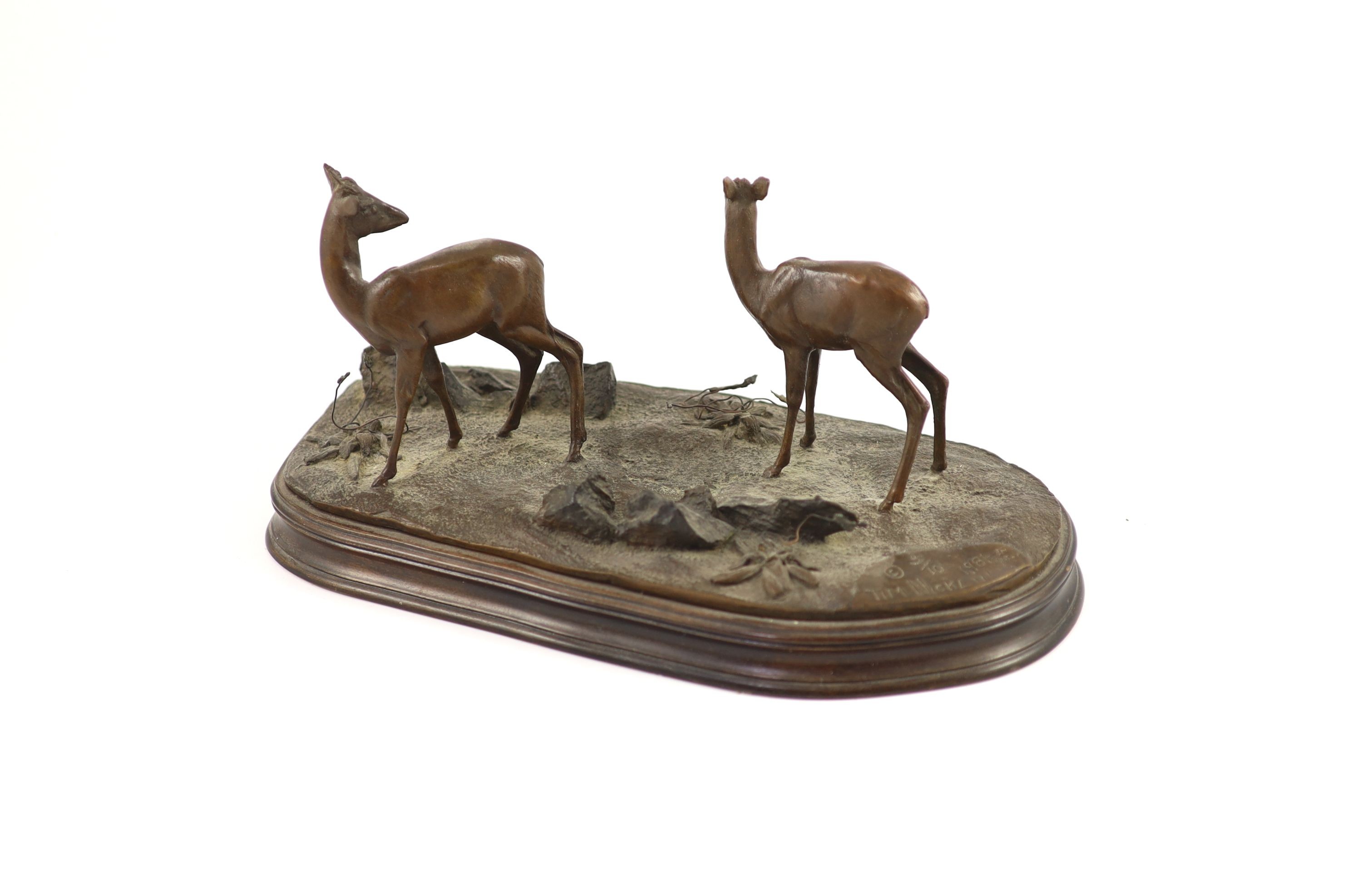 Tim Nicklin. A bronze group of Dik Dik length 33cm height 15cm